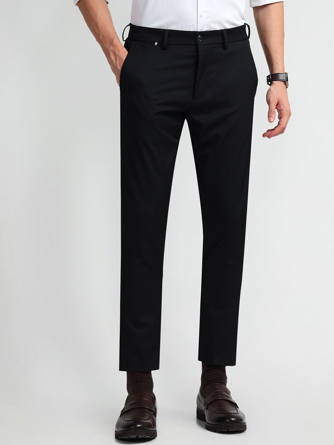 

Arrow New York Men Trousers, Black
