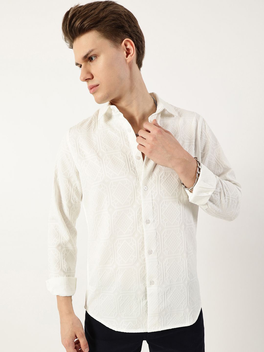 

Thomas Scott Men Premium Spread Collar Textured Solid Slim Fit Casual Shirt, White