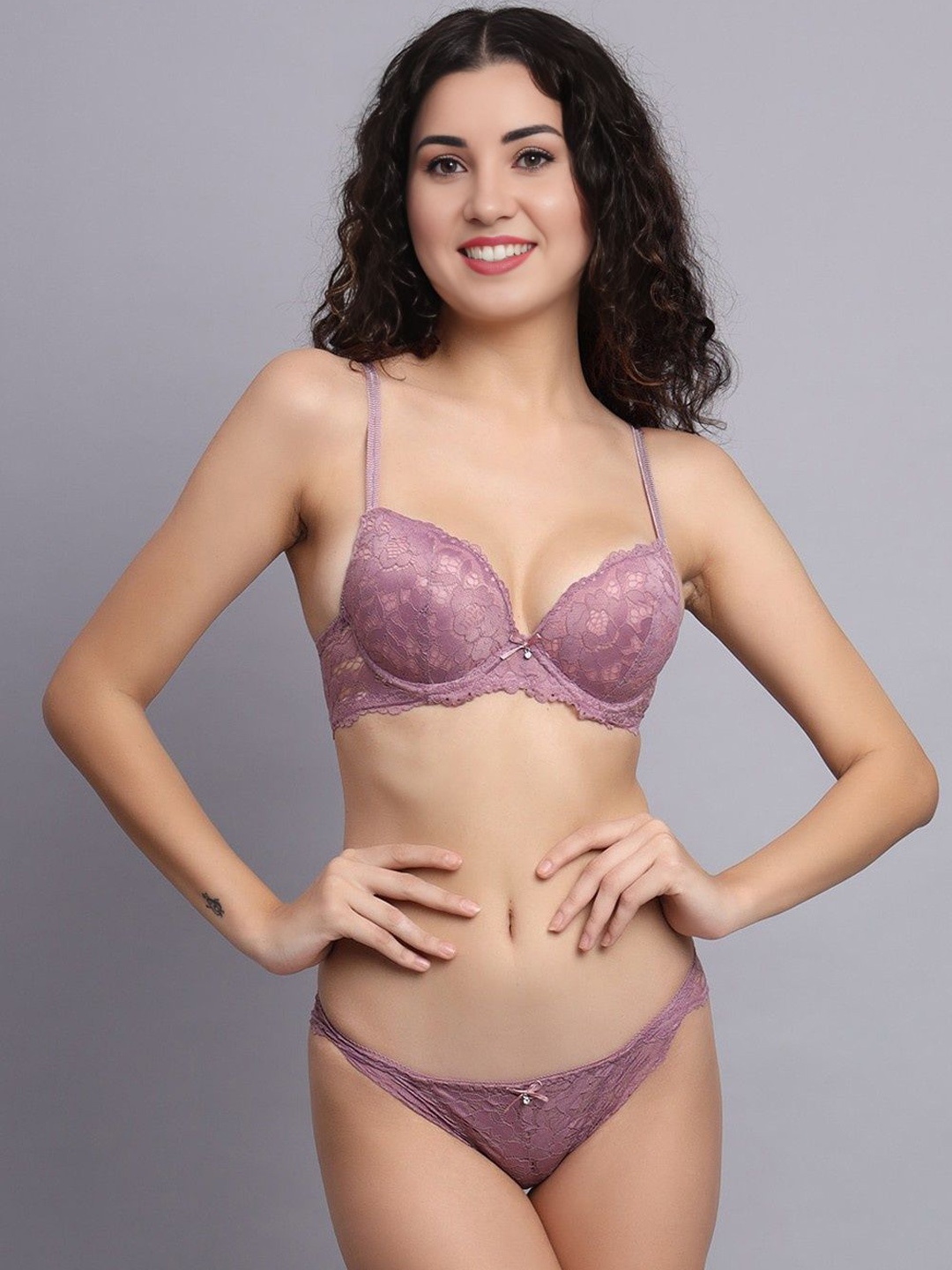 

SGC SWEDEN Lightly Padded Lace Lingerie Set Purple_Karishma_30