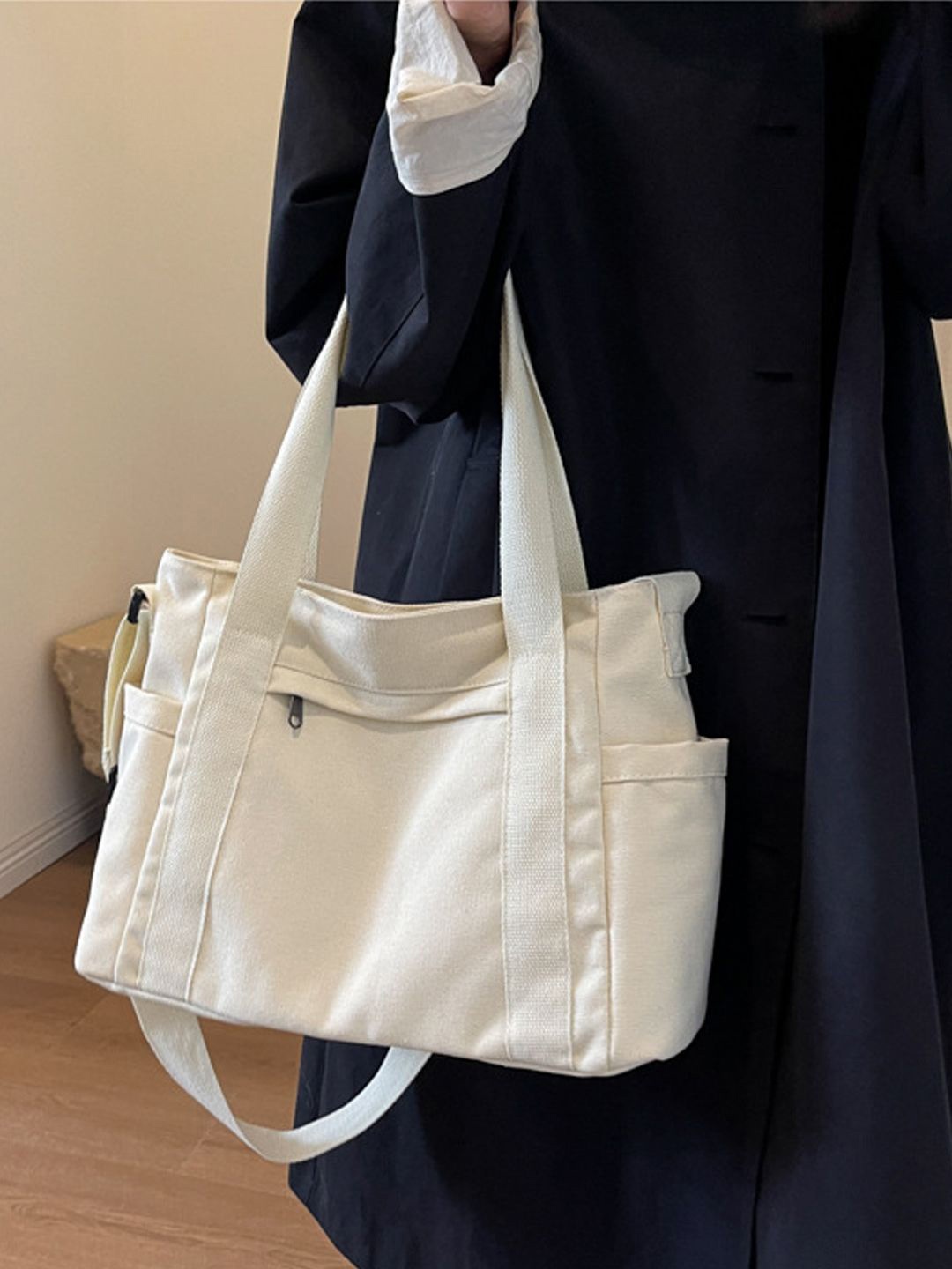 

StyleCast White Structured Handheld Bag