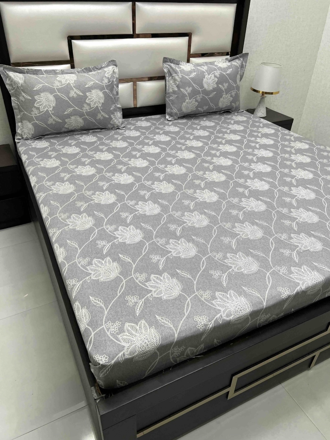 

Pure Decor Royal Passion Grey Floral Cotton 330 TC Queen Bedsheet Set 2.26 m x 2.56 m