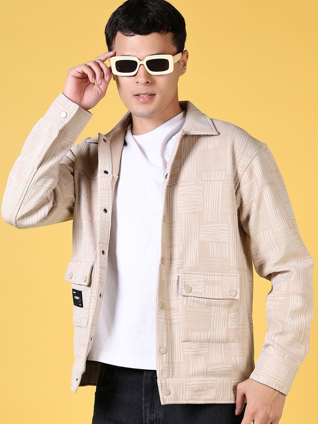 

V-Mart Men Sweatshirt, Beige