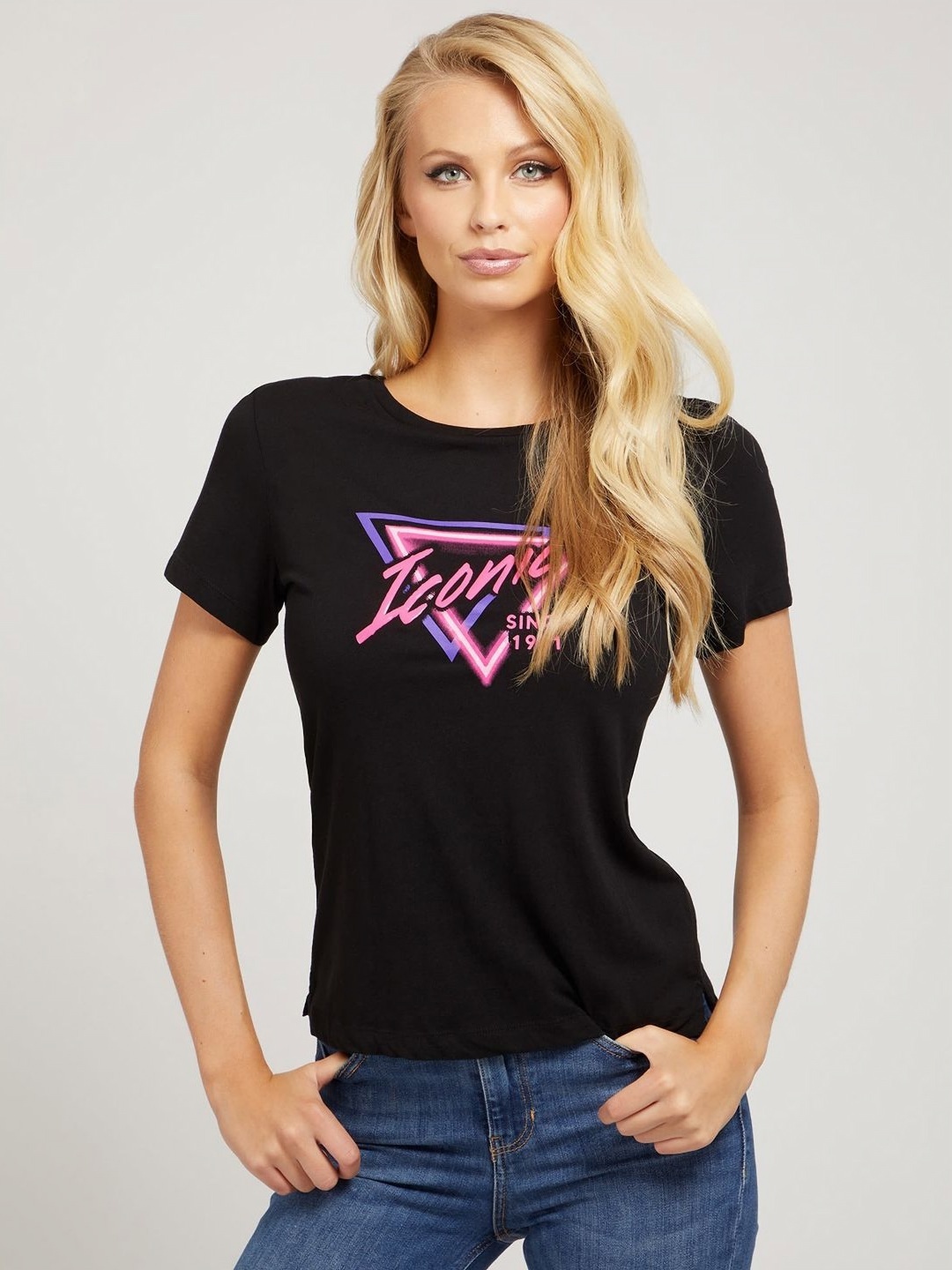 

GUESS Women Typography Printed Applique T-shirt, Black