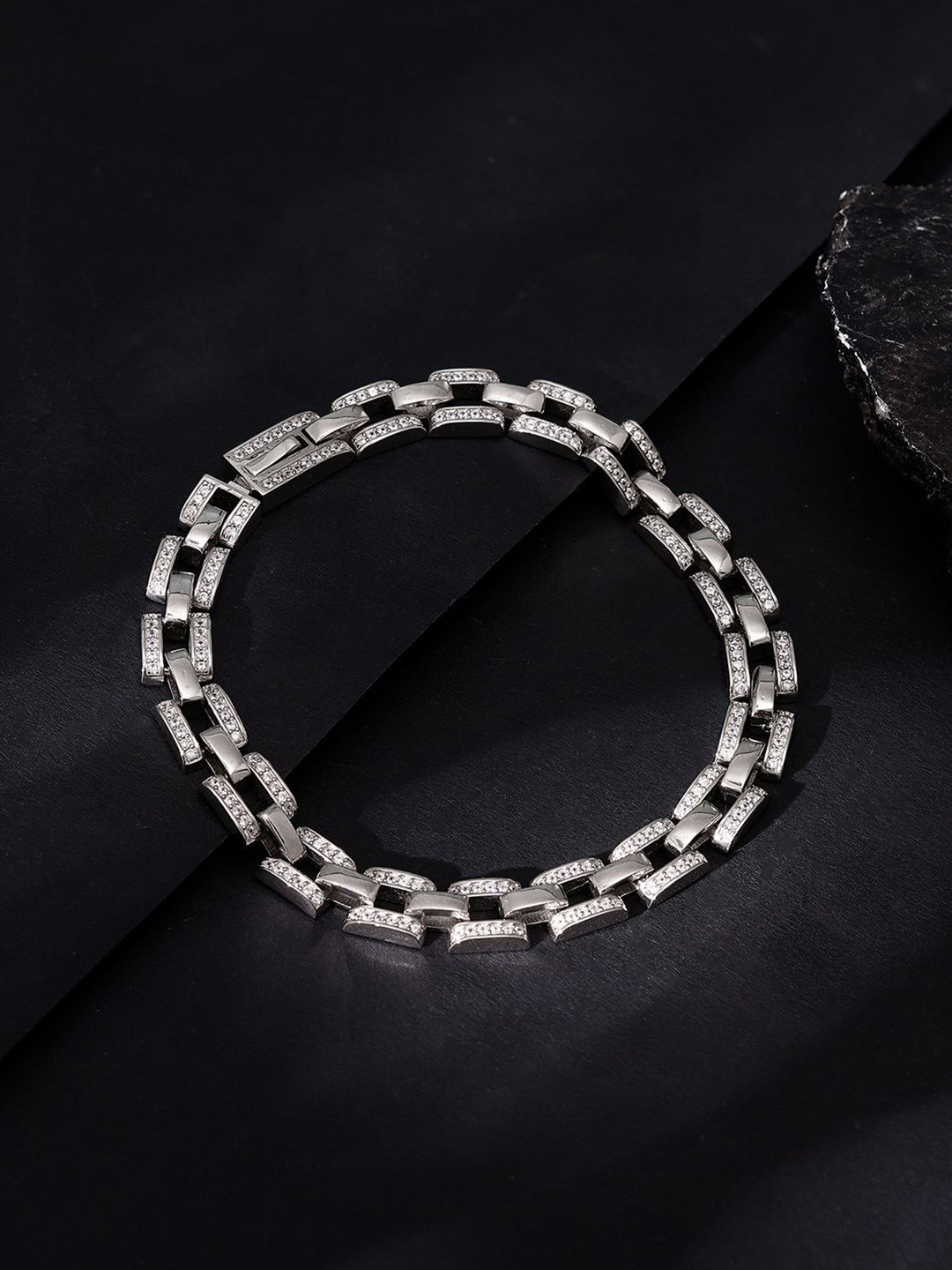 

GIVA Men Sterling Silver Rhodium-Plated Link Bracelet