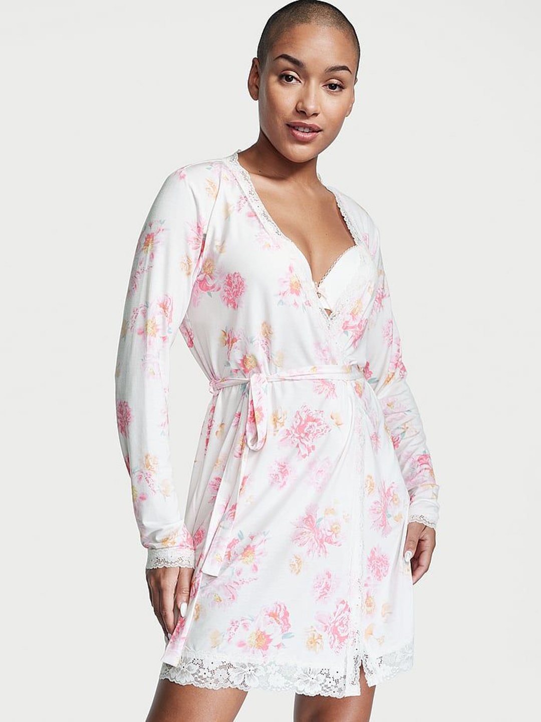

Victoria's Secret Printed Lace-Trim Robe, White