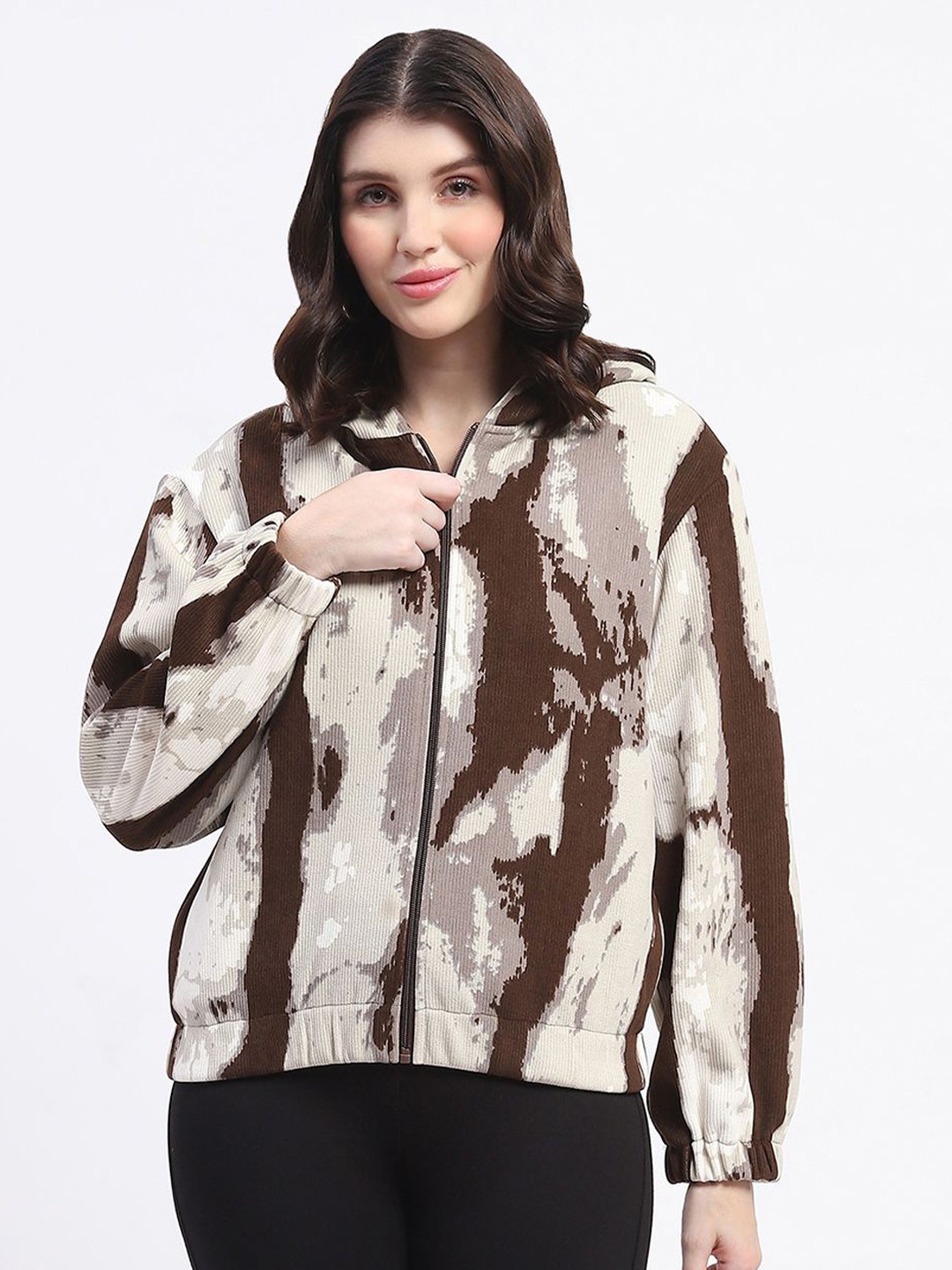 

Madame Women Printed Sweatshirt, Brown