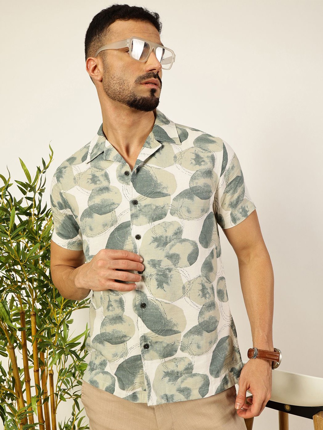 

VALEN CLUB Men Premium Opaque Party Shirt, Green