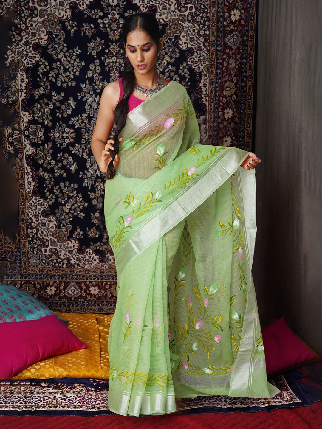 

Unnati Silks Floral Zari Net Handloom Kota Saree, Green