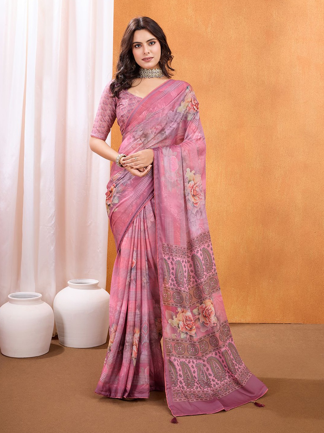 

Rekha Maniyar Floral Poly Crepe Saree, Pink