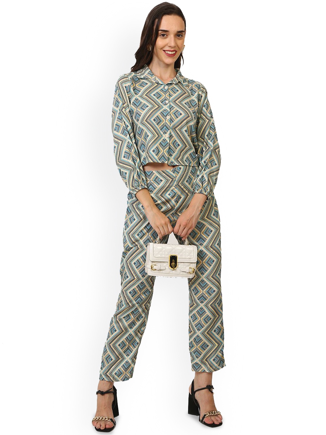 

The Roadster Lifestyle Co Printed Shirt With Trousers Co-Ords, Blue