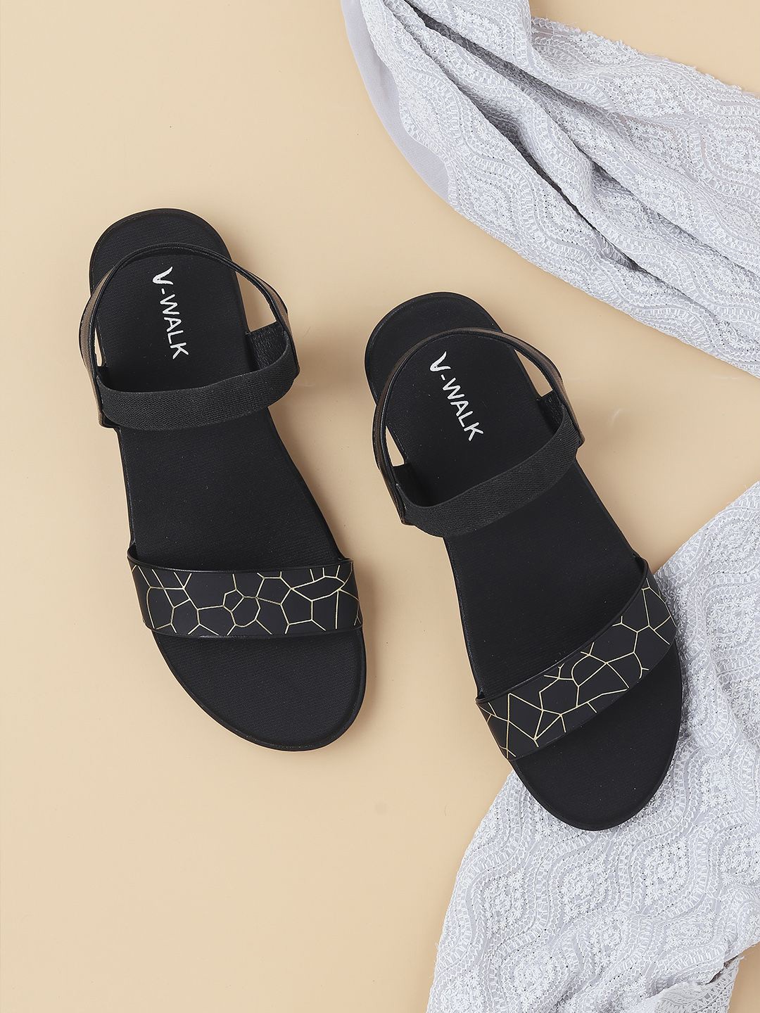 

V-WALK Women Printed Open Toe Flats, Black