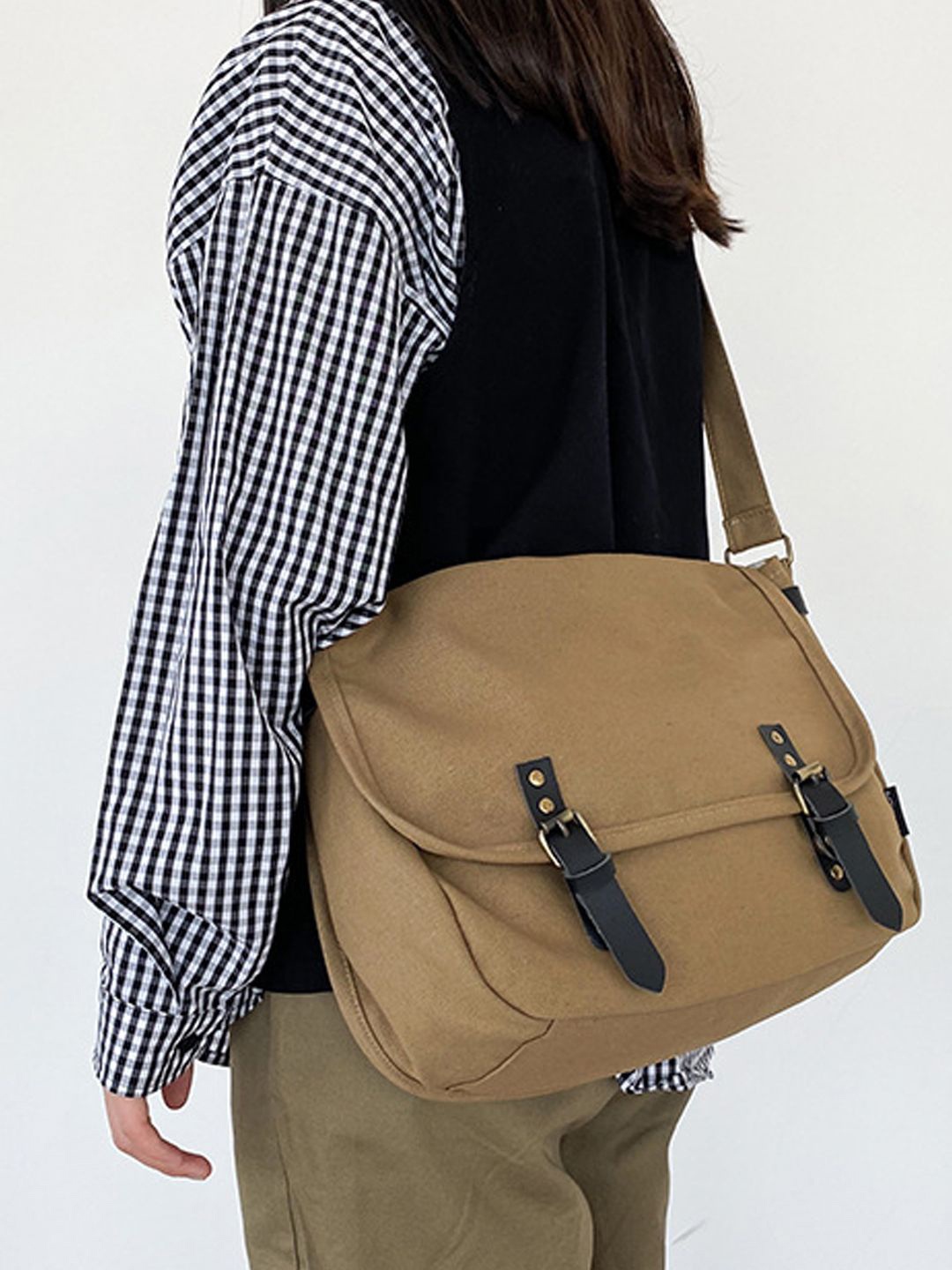 

StyleCast Casual Stylish Crossbody Bag, Brown