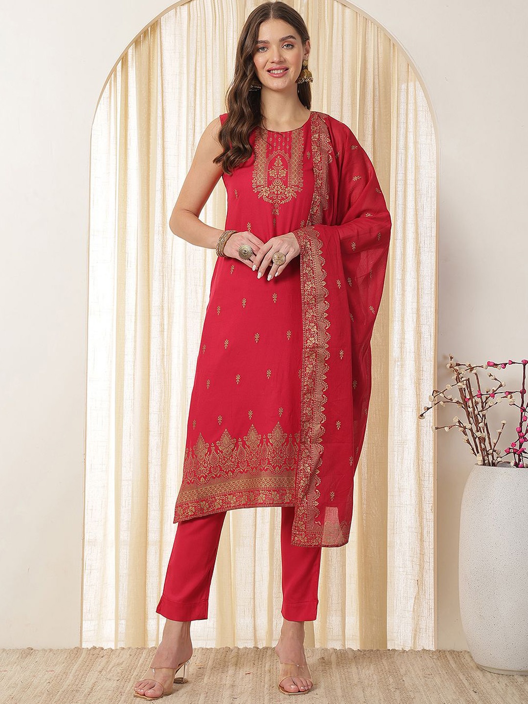 

Anouk Women Floral Printed Regular Kurta with Trousers & With Dupatta, Coral