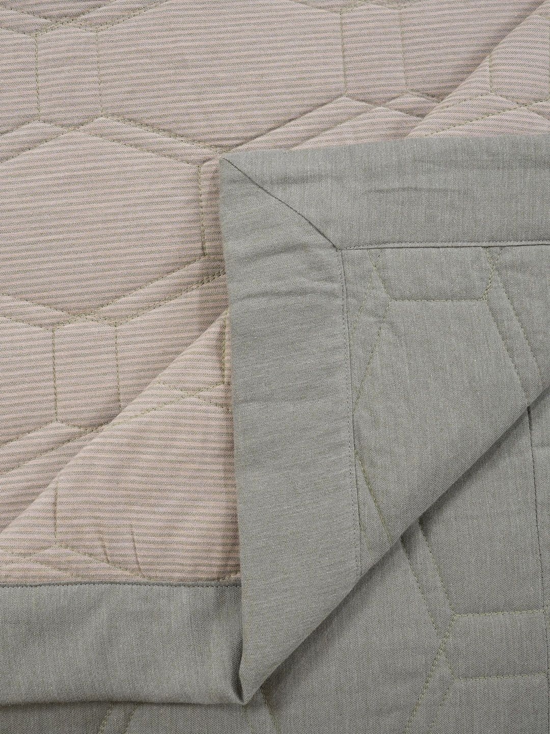 

MASPAR Pin Stripe Green & Beige Textured Single Quilt