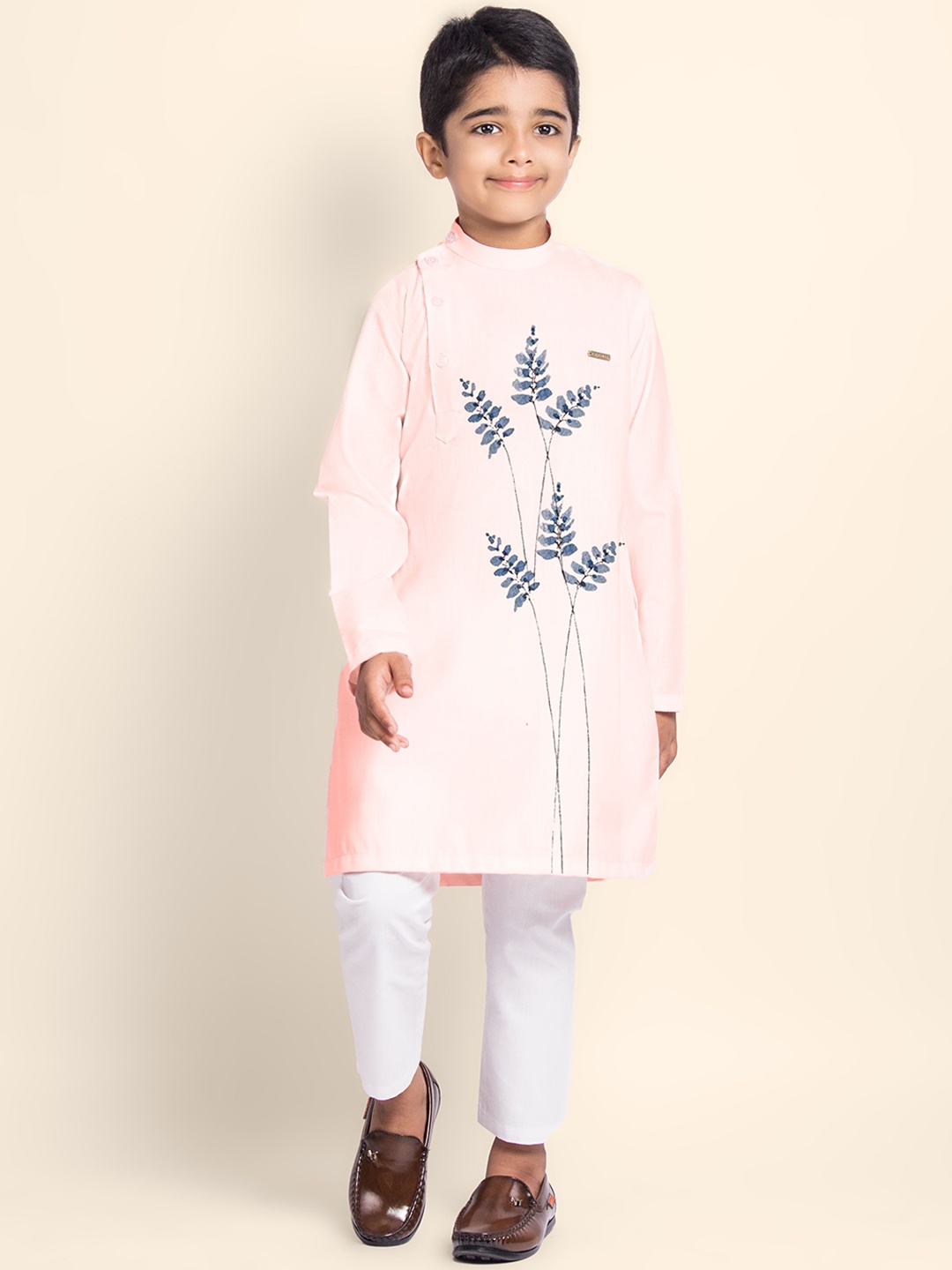 

DEVOILER Boys Ethnic Motifs Printed Thread Work Kurta, Beige