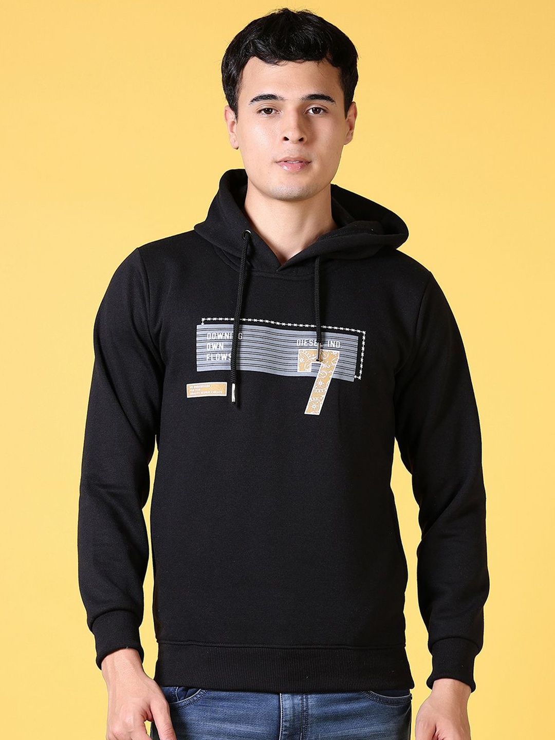 

V-Mart Men Printed Hooded Sweatshirt, Black