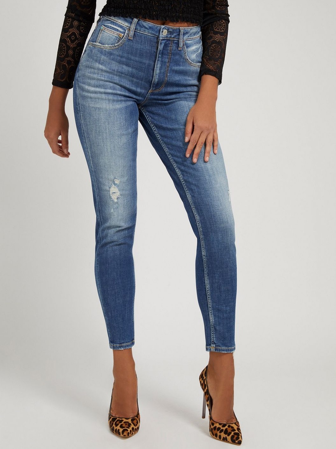 

GUESS Women High-Rise Low Distress Light Fade Jeans, Blue