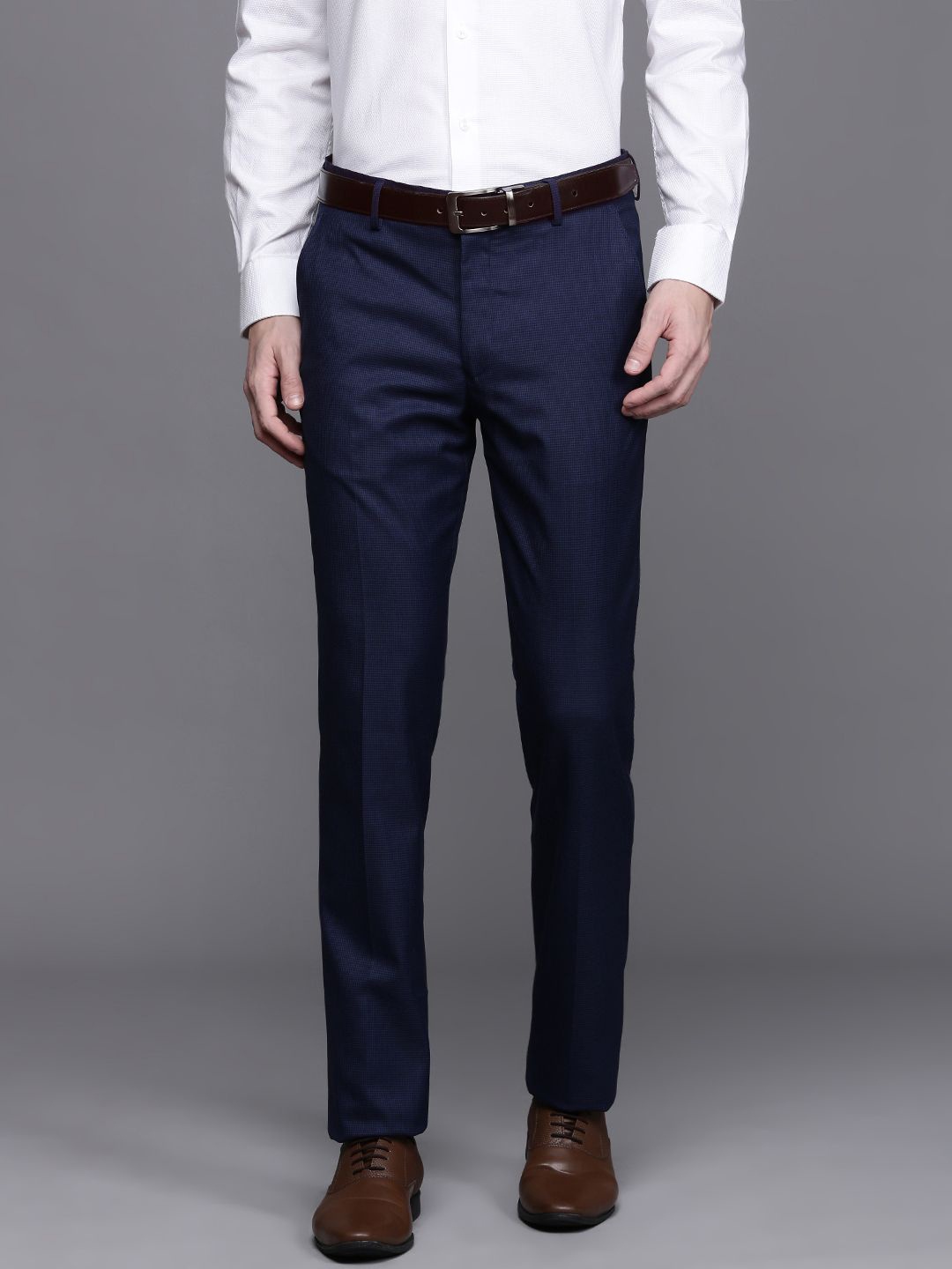 

Louis Philippe Men Slim Fit Formal Trousers, Navy blue