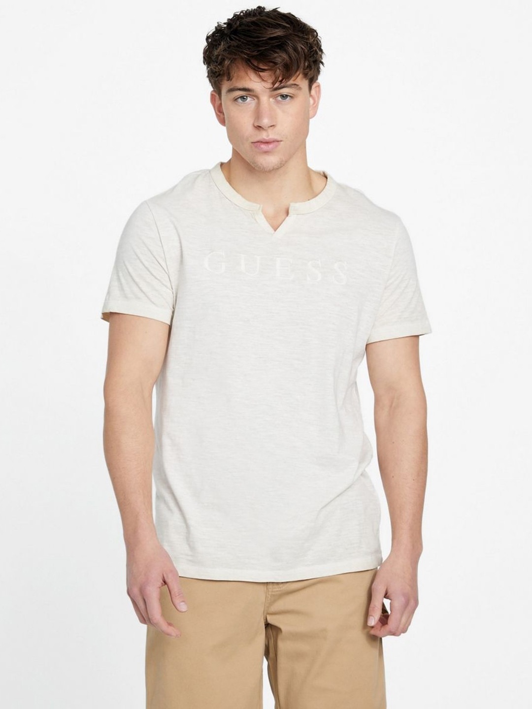 

GUESS Men V-Neck Pure Cotton Raw Edge T-shirt, Grey