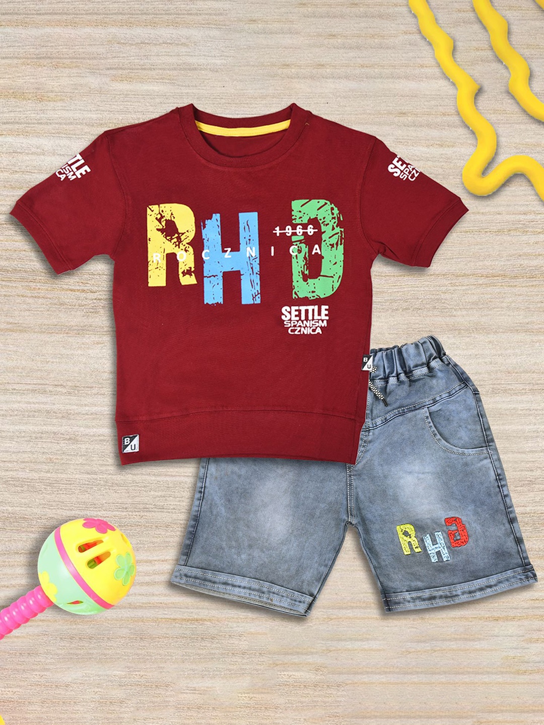 

BAESD Boys Printed T-shirt with Shorts, Maroon