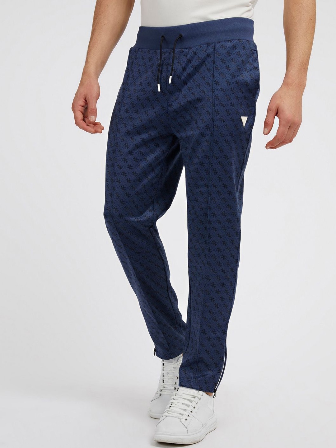 

GUESS Men Printed Mid-Rise Track Pants, Blue
