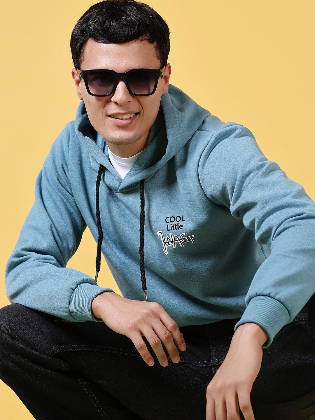 

V-Mart Men Printed Hooded Sweatshirt, Blue