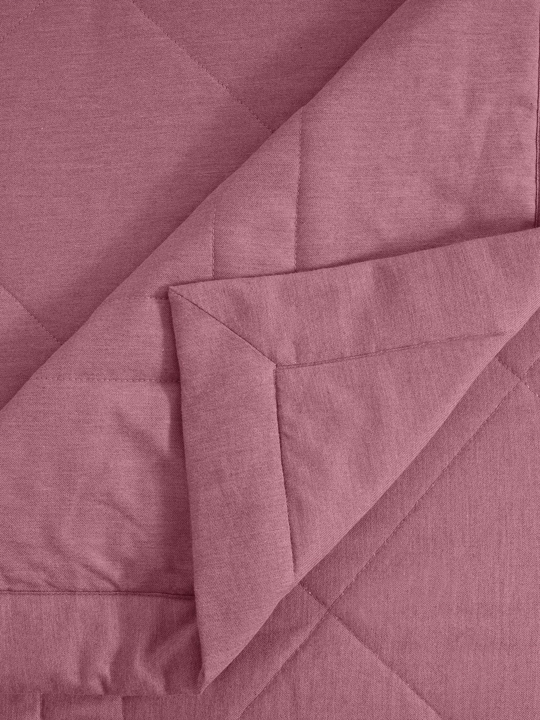 

MASPAR Cotsmere Emmie Red 110 GSM Cotton Double Bed Quilts