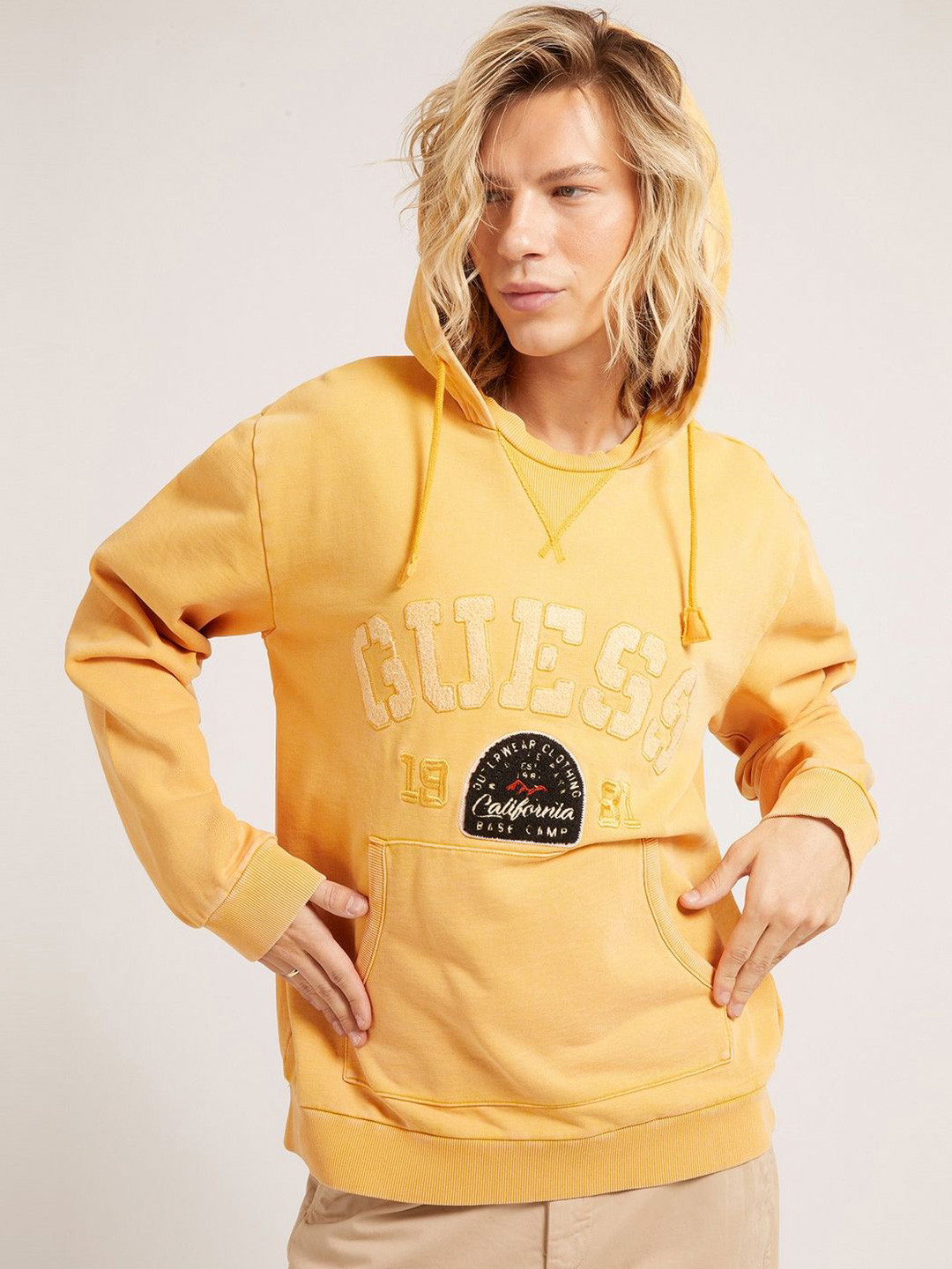 

GUESS Men Embroidered Hooded Sweatshirt, Orange