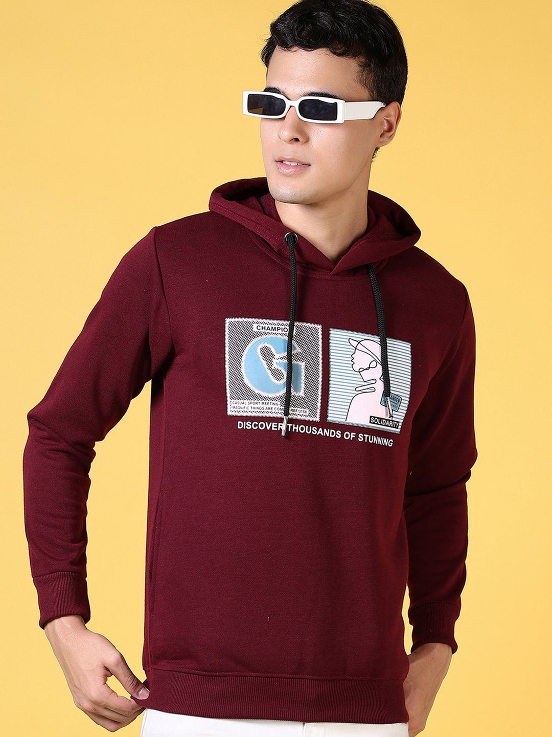 

V-Mart Men Printed Hooded Sweatshirt, Maroon