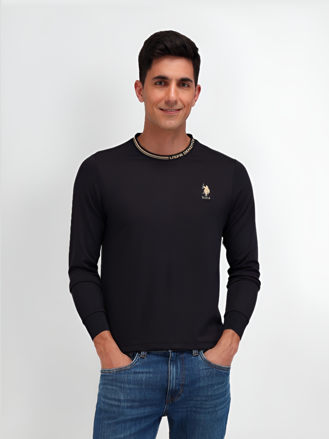 

U.S. Polo Assn. Denim Co. Men Solid Round Neck Cotton Slim Fit T-shirt, Black