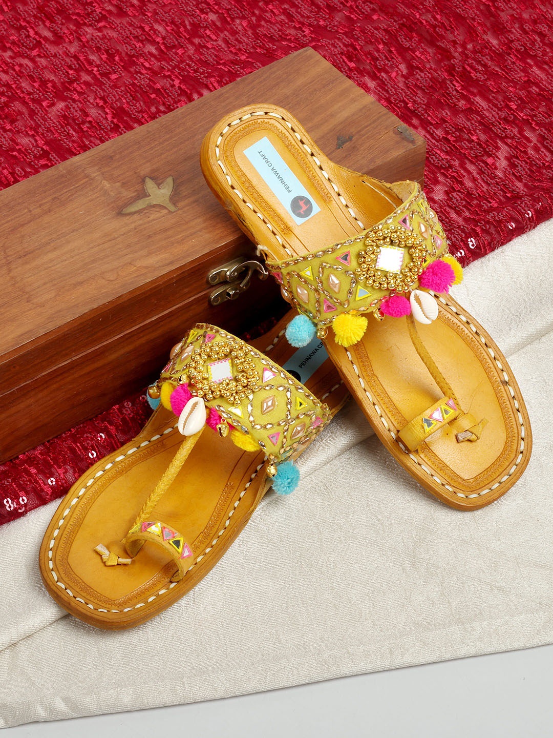 

PehnawaCraft Pompom & ghungroo Embellished Leather Kolhapuri One Toe Flats, Green