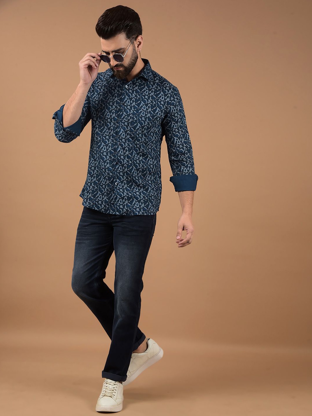 

Crimsoune Club Men Classic Spread Collar Abstract Printed Cotton Slim Fit Casual Shirt, Blue
