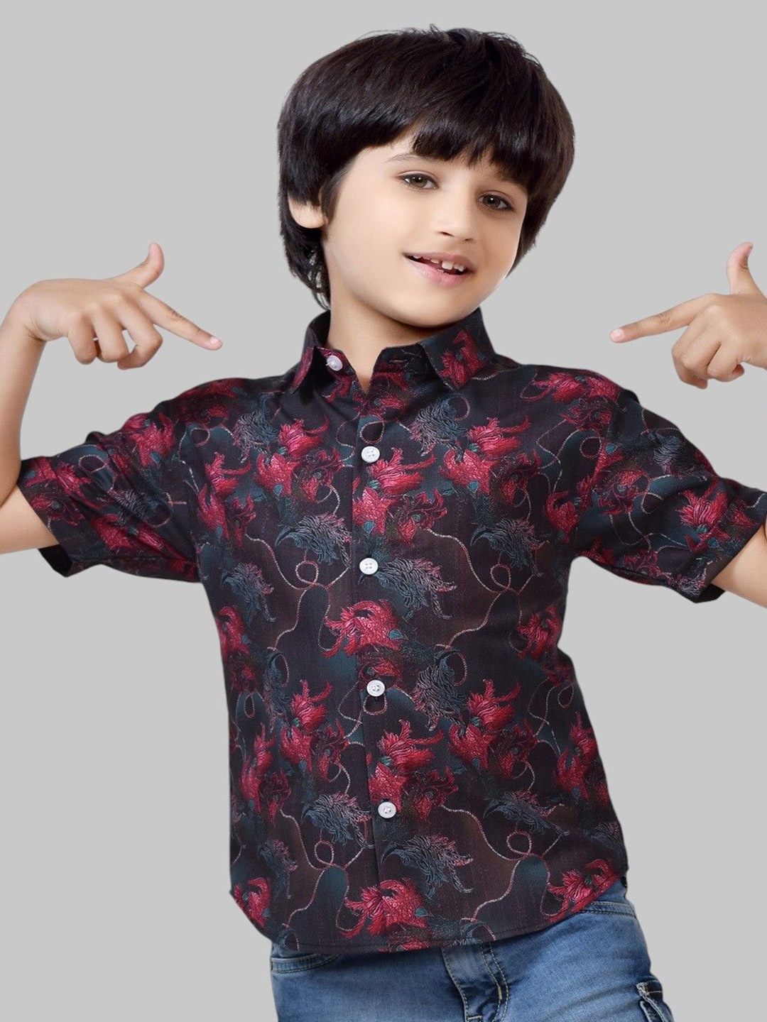 

BAESD Boys Comfort Spread Collar Floral Printed Cotton Casual Shirt, Black