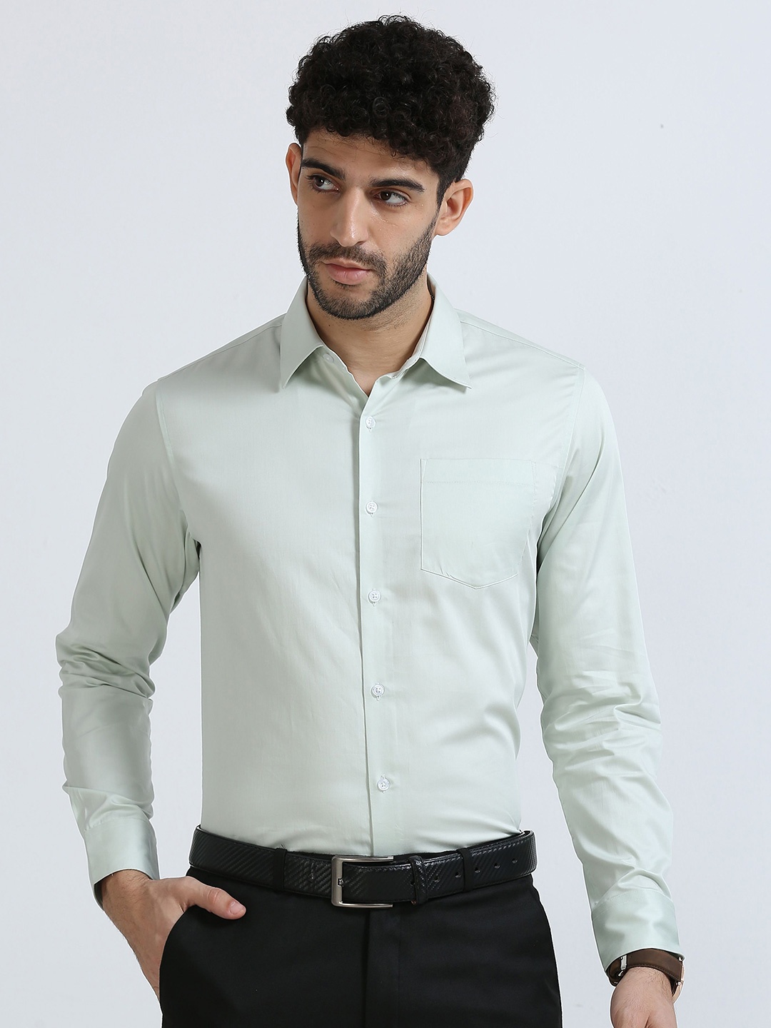 

THE FORMAL CLUB Men Premium Spread Collar Solid Cotton Formal Shirt, Green