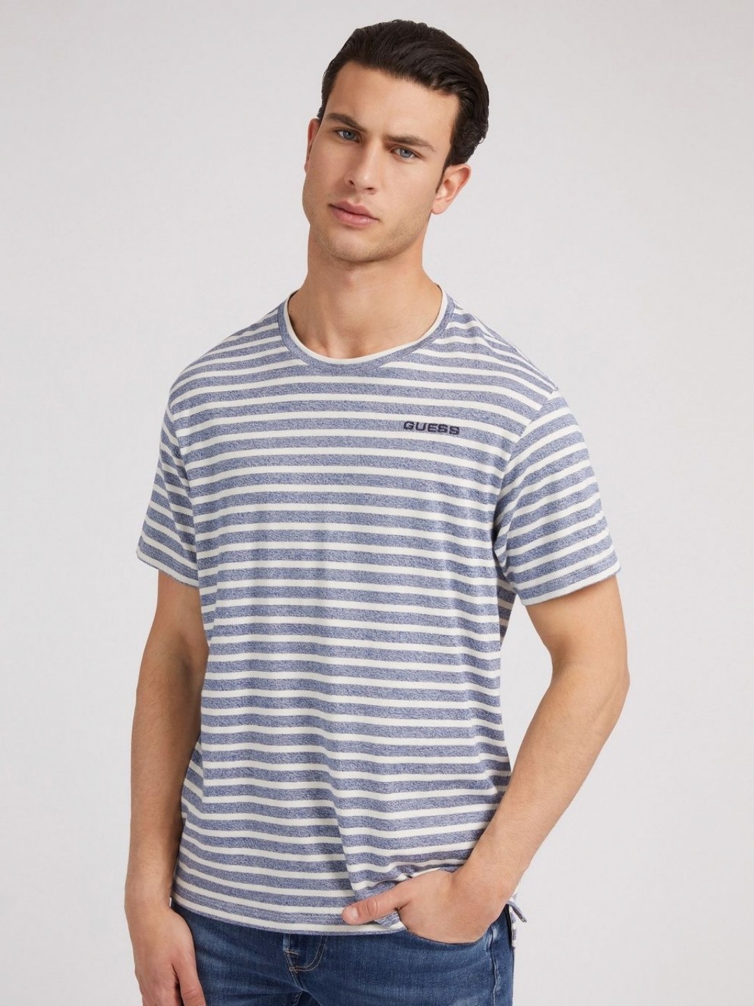 

GUESS Men Striped Pure Cotton Pockets T-shirt, Blue