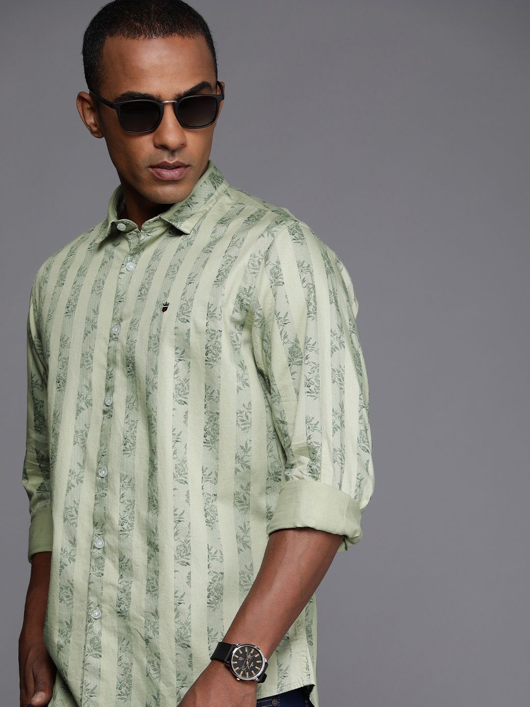 

Louis Philippe Jeans Pure Cotton Slim Fit Striped Casual Shirt, Green