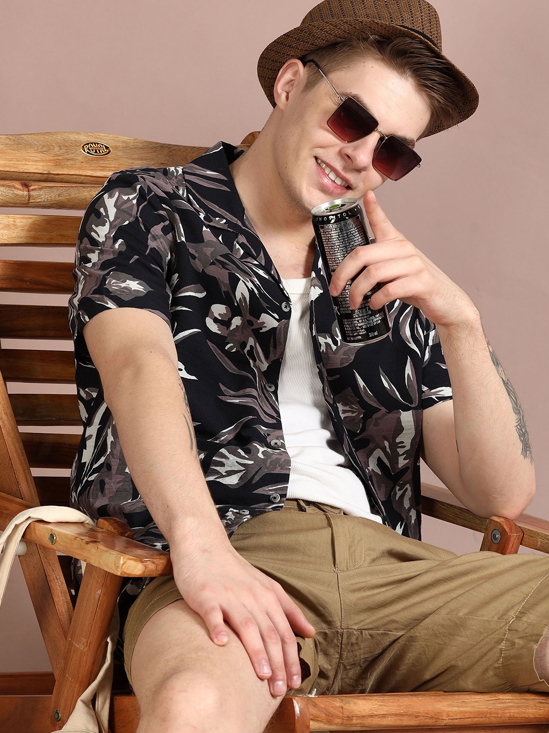 

StitchX Men Half Sleeve Printed Beach Cuban Collar Shirt, Black