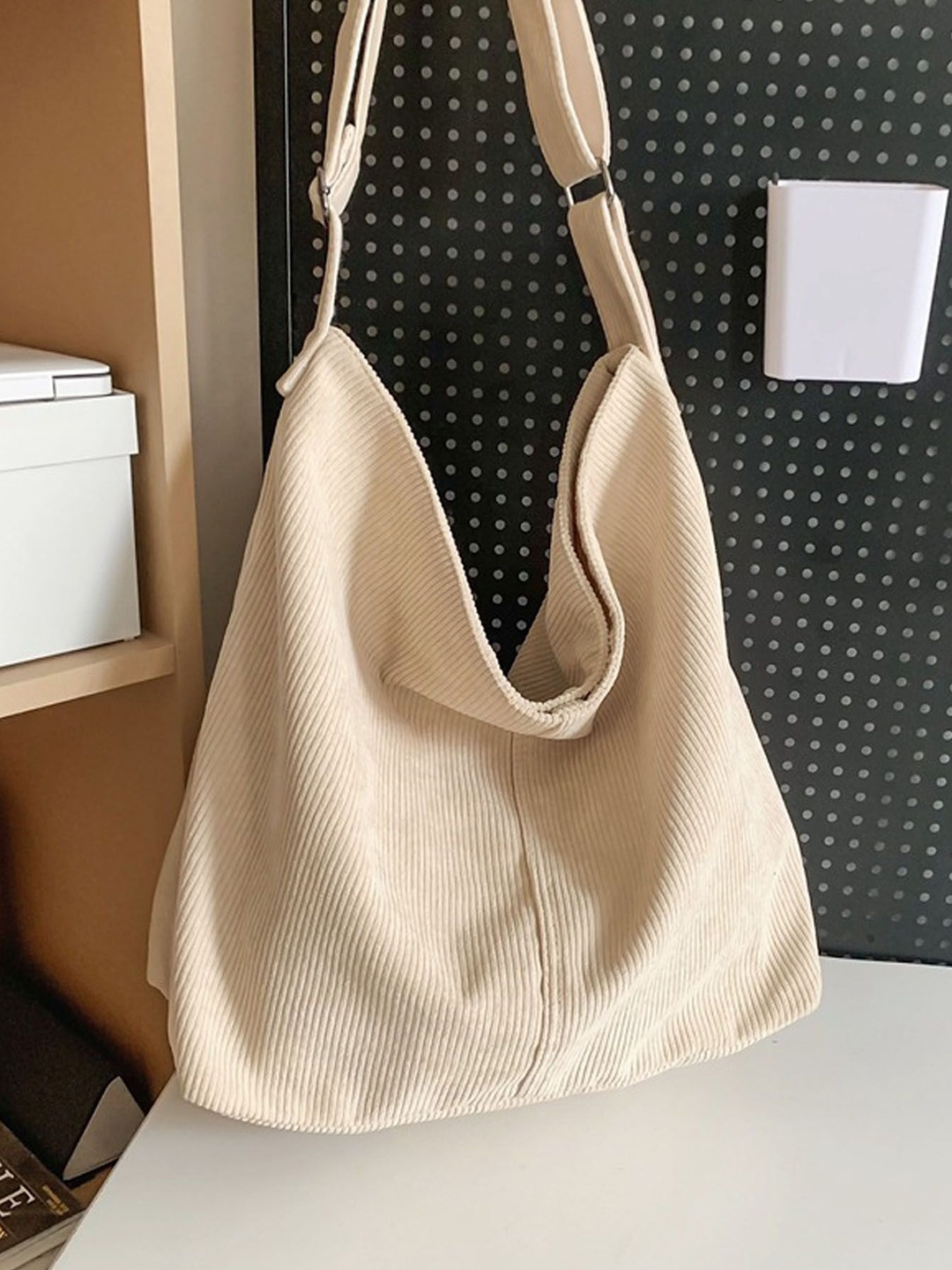 

StyleCast Beige Textured Structured Shoulder Bag