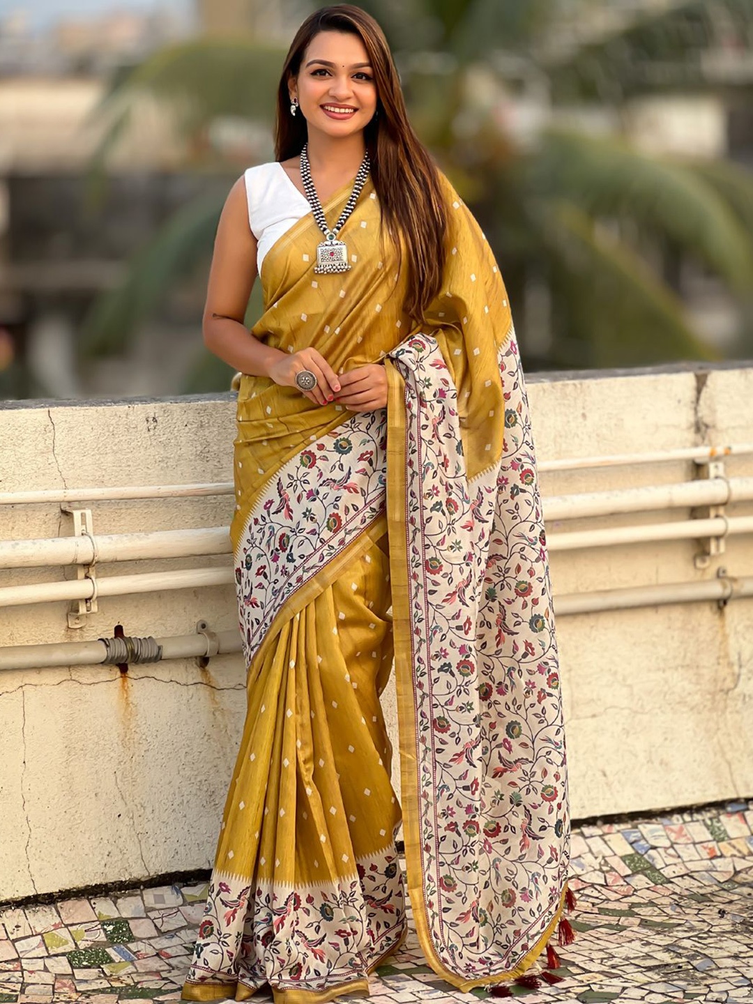 

Mitera Floral Silk Blend Saree, Mustard