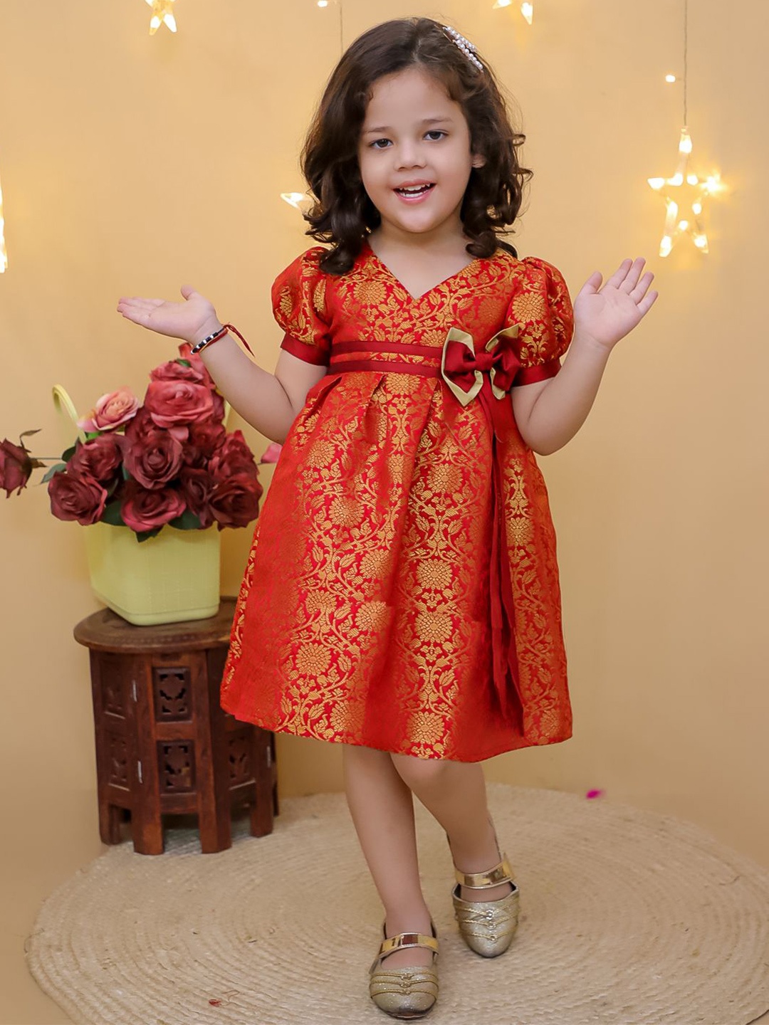 

BownBee Girls V-Neck Jacquard Empire Dress, Red