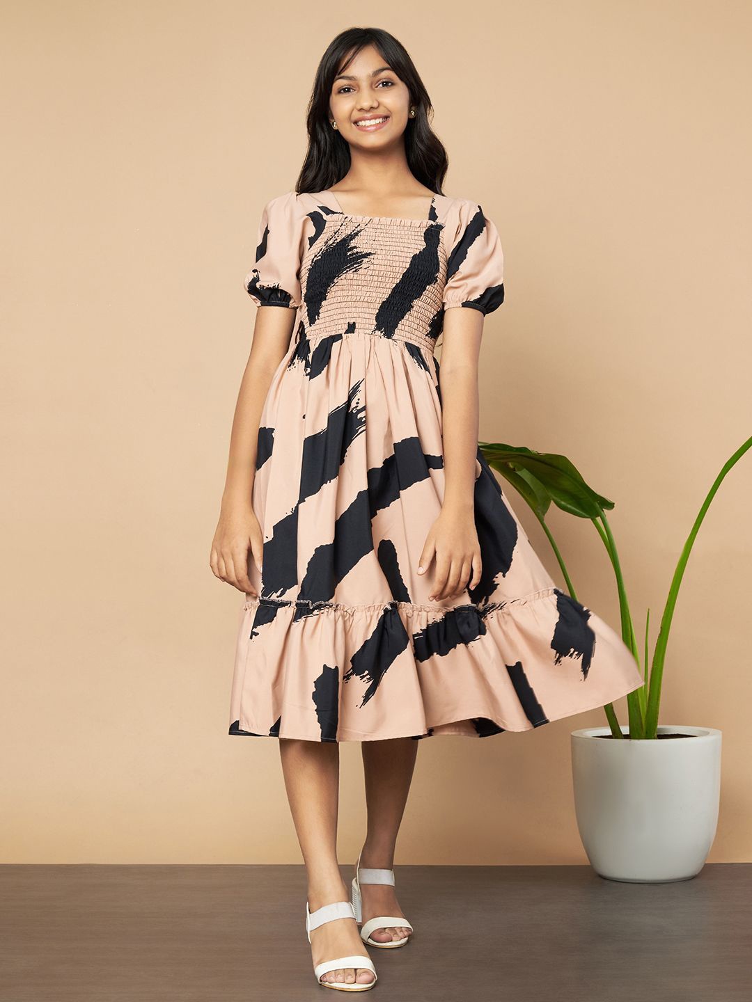 

OTABU Print Puff Sleeve A-Line Midi Dress, Cream