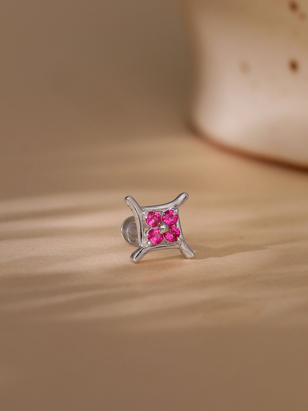 

GIVA Rhodium-Plated Stud Nosepin, Silver