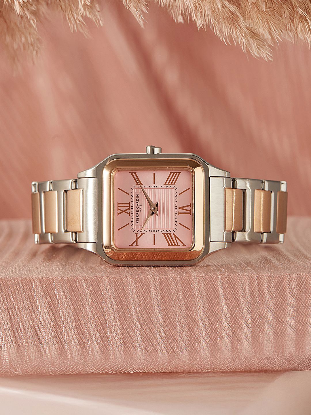 

pierre cardin Women Dial & Stainless Steel Straps Analogue Multi Function Watch CF.1011.MU.1, Pink