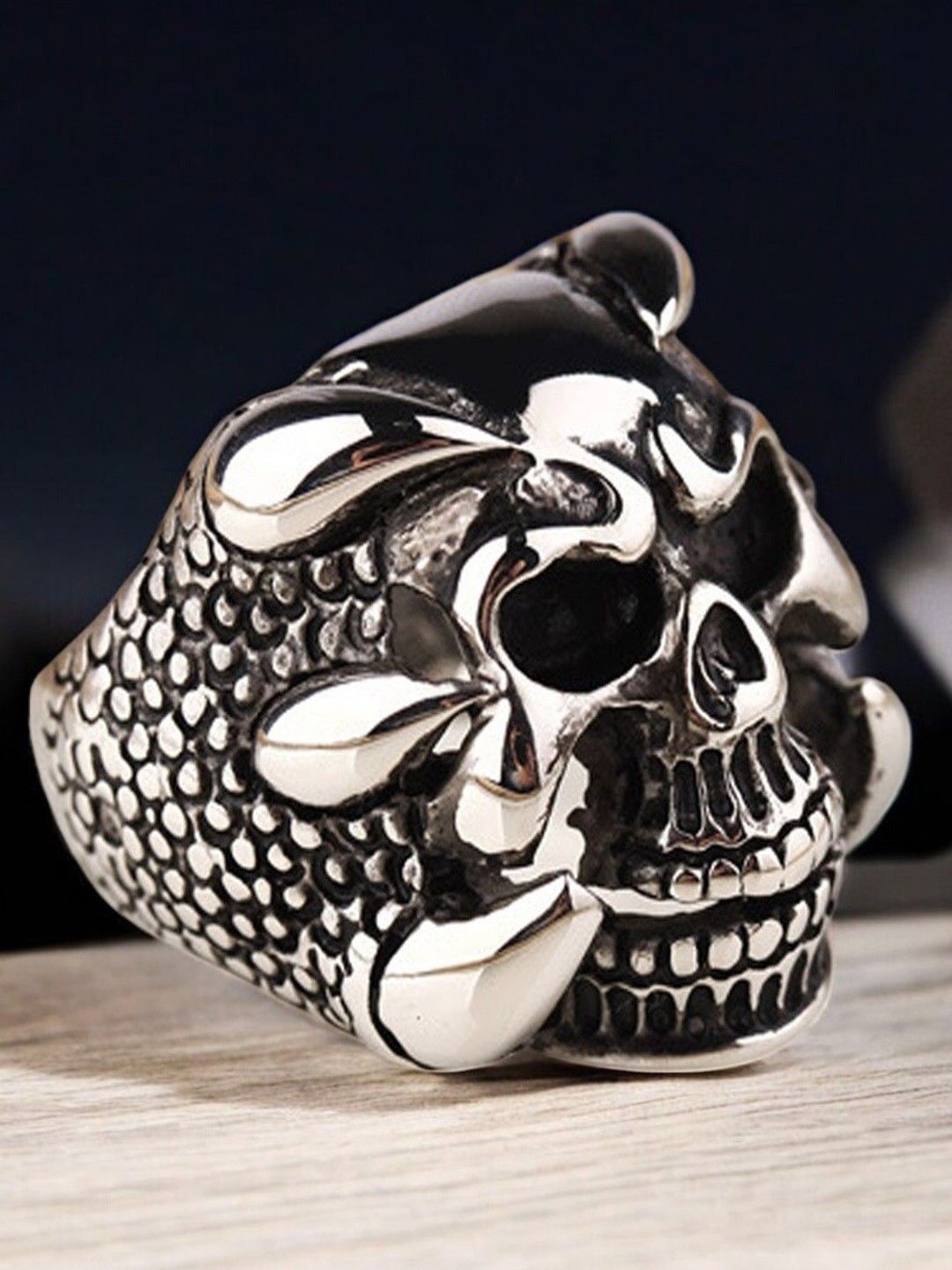 

fabula Men Gothic Skull Claw Finger Ring, Silver