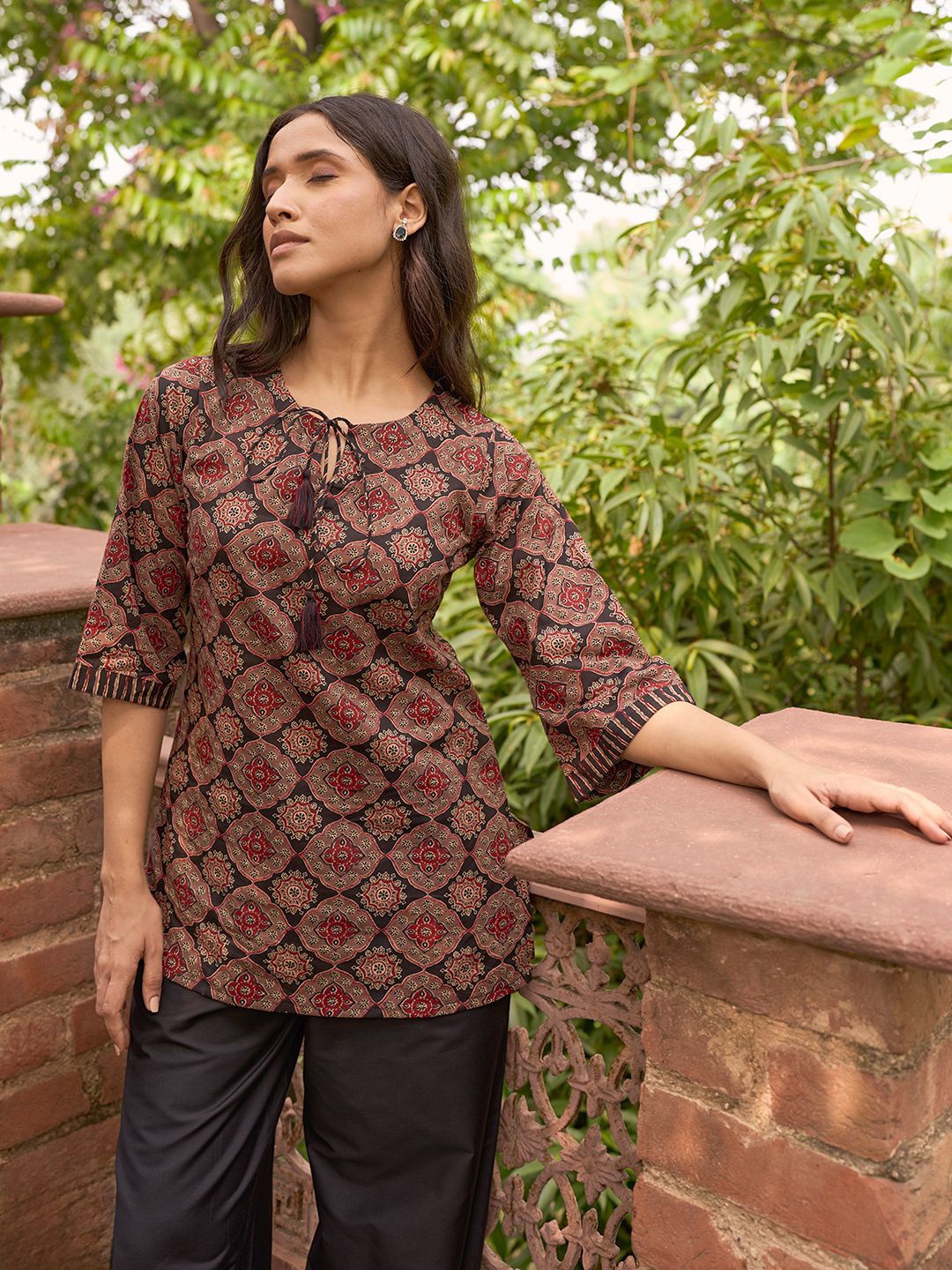 

Libas Ethnic Motifs Printed Pure Cotton Kurti, Black
