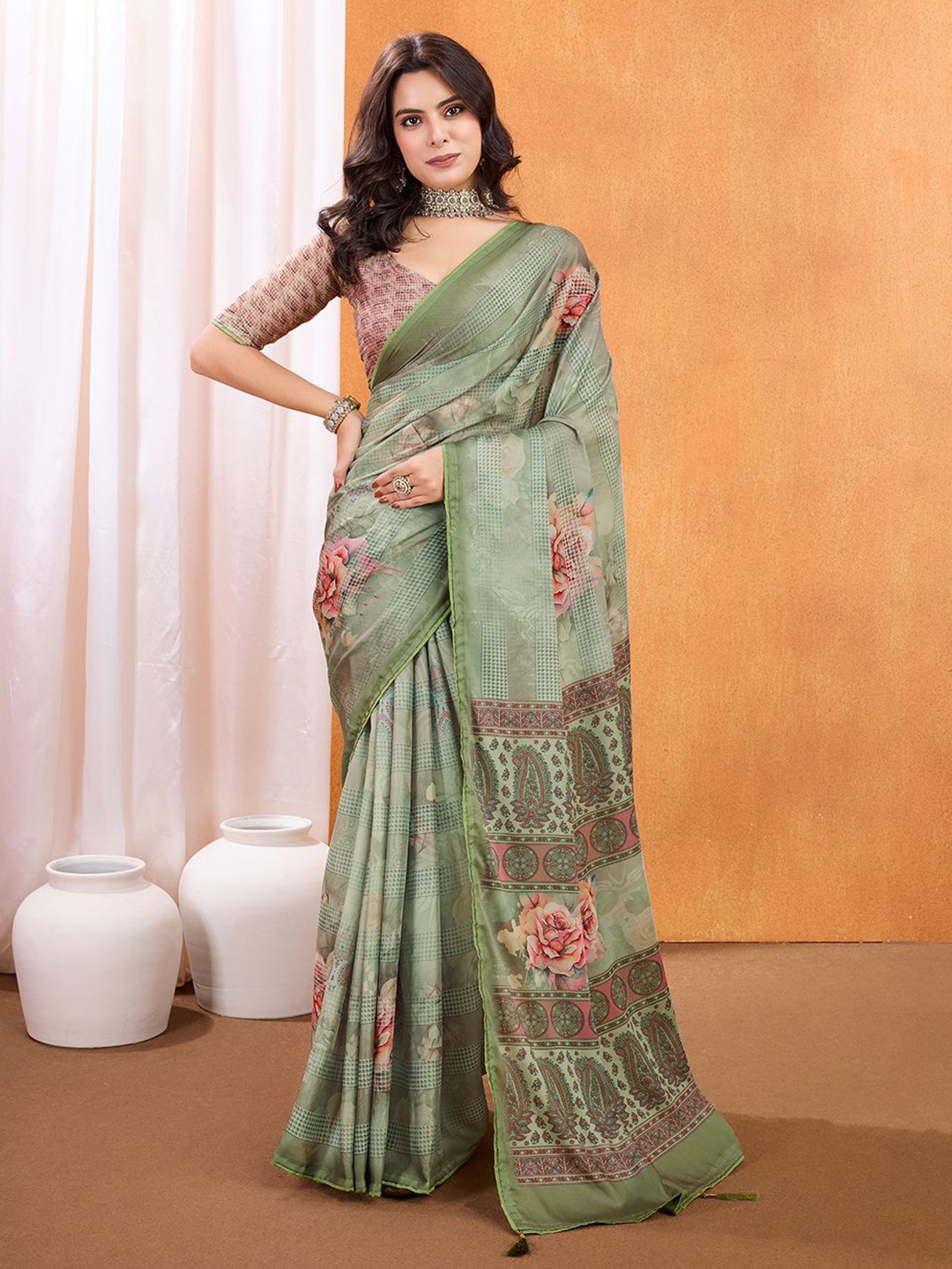 

Rekha Maniyar Floral Poly Crepe Saree, Green