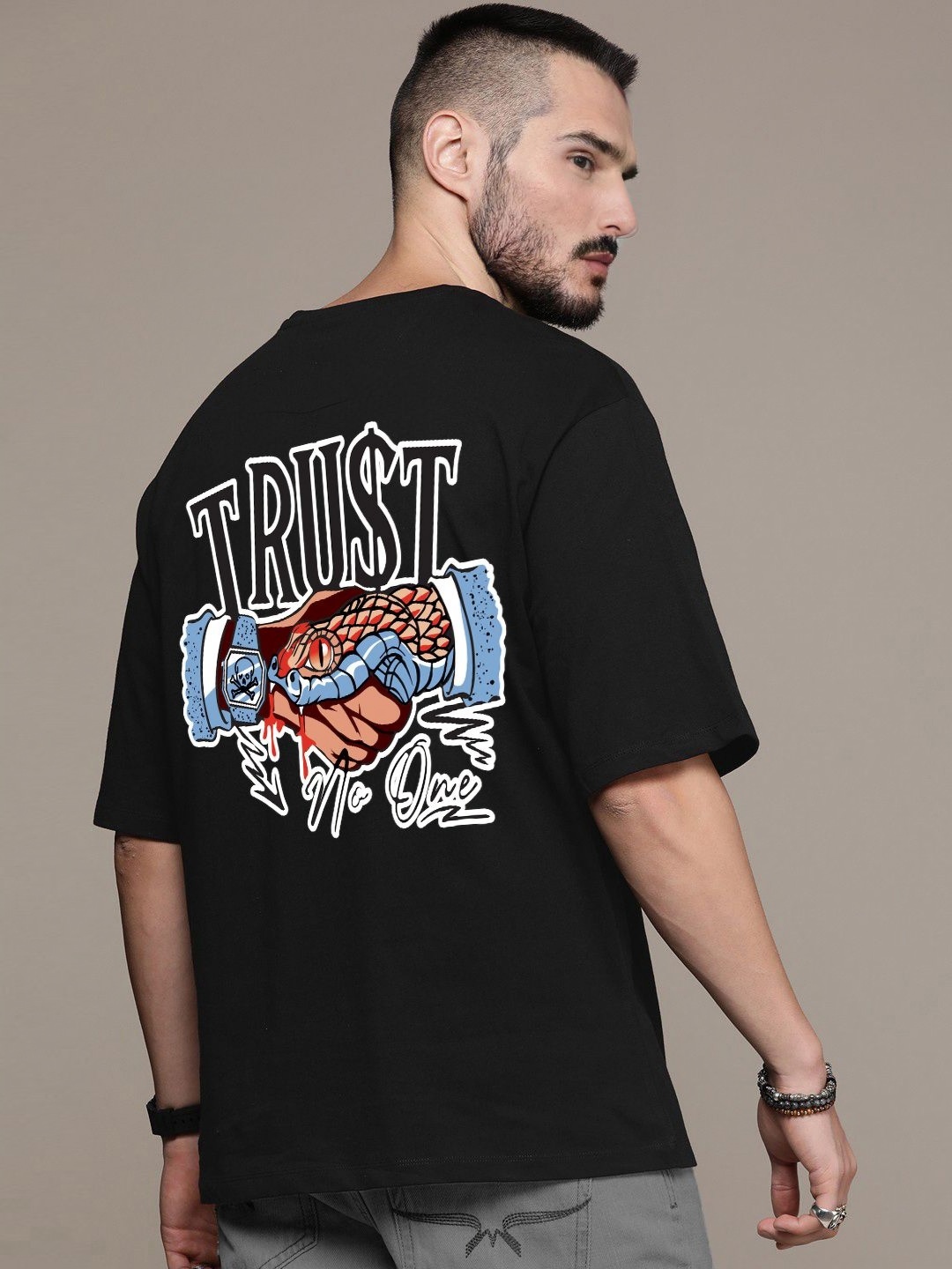 

Manlino Unisex Printed Drop-Shoulder Sleeves Applique T-shirt, Black