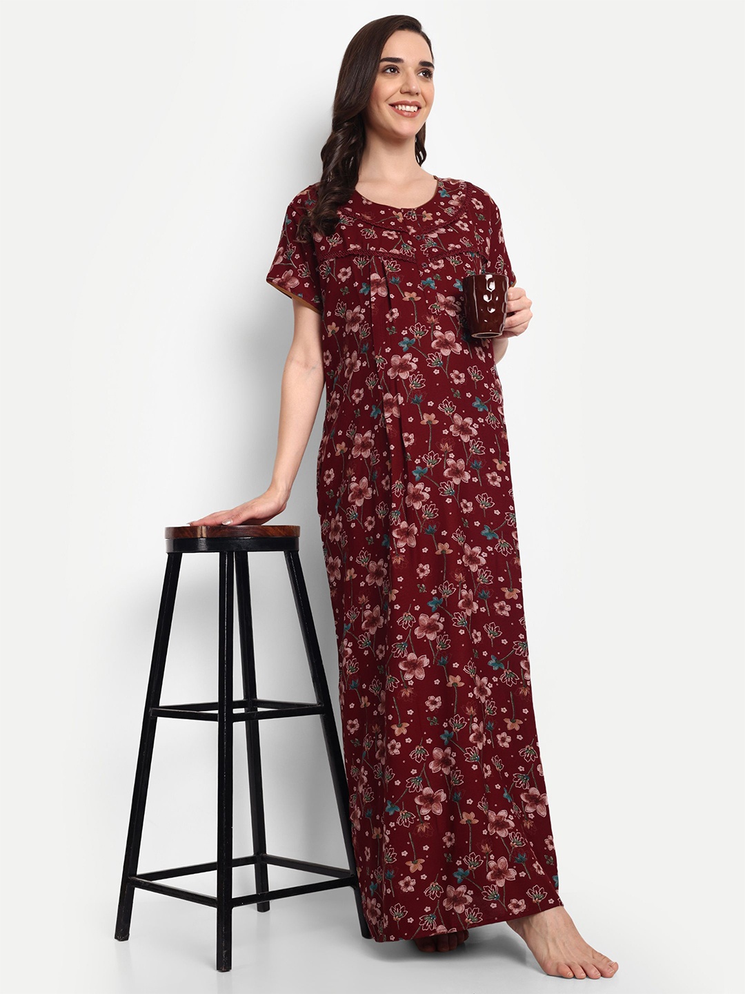 

THE MAMA KLUB Printed Maxi Nightdress, Maroon