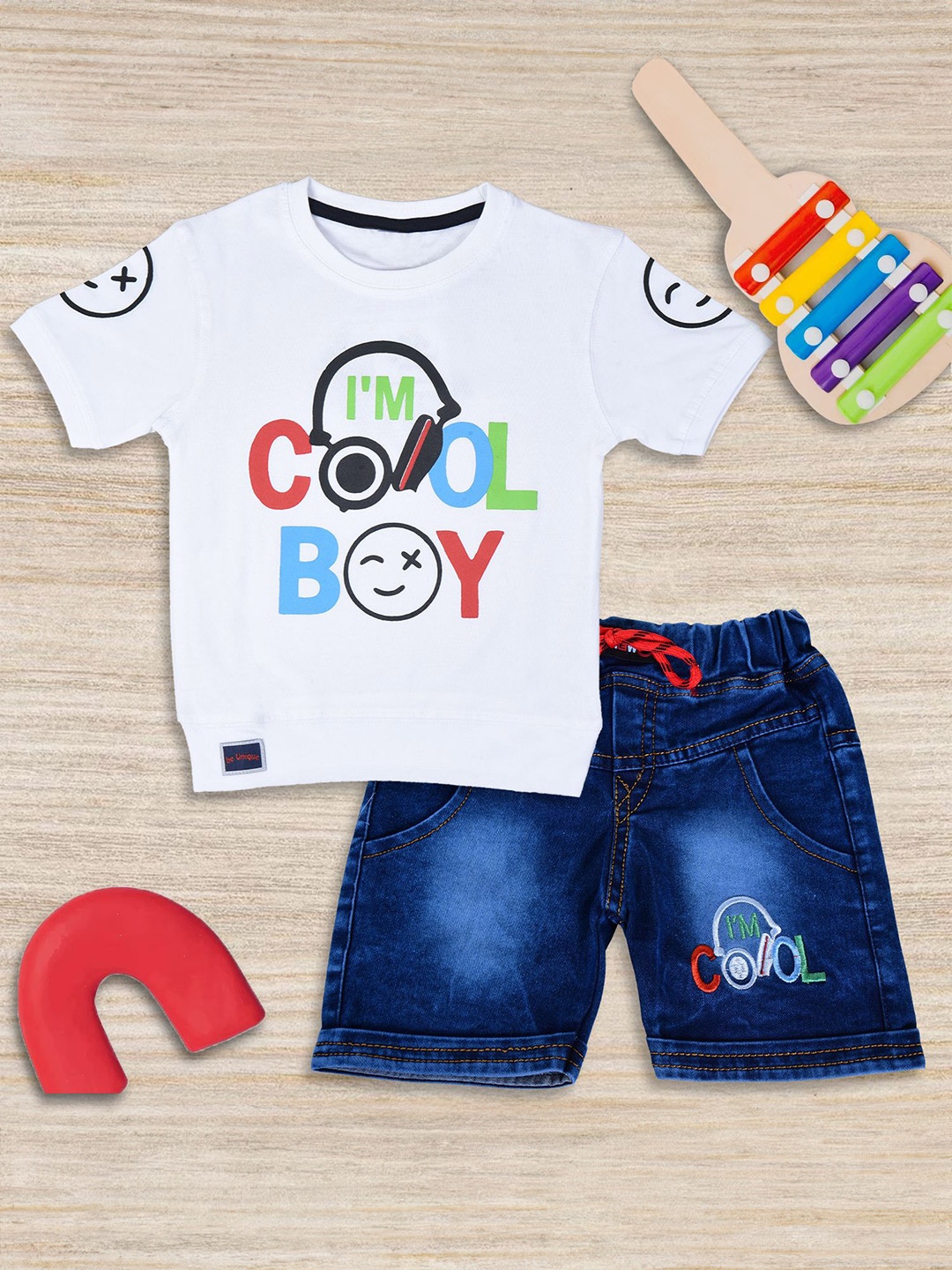 

BAESD Boys Printed T-shirt with Shorts, White