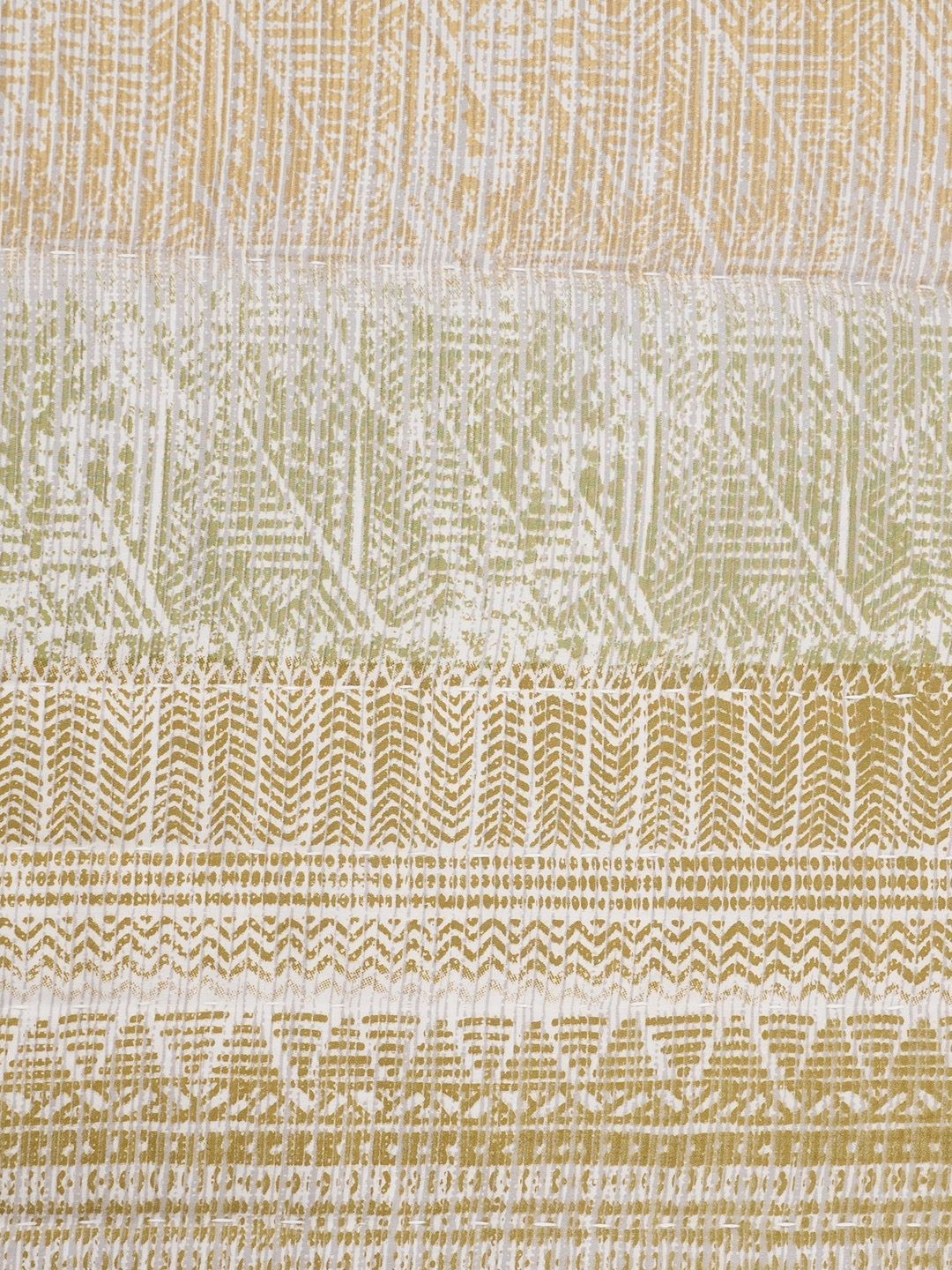 

MASPAR Indigenous Artisan Green & Beige Printed 110 GSM AC Quilt